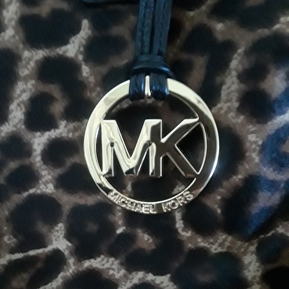 Michael Kors Cheetah Print Satchel - Picture 6 of 8